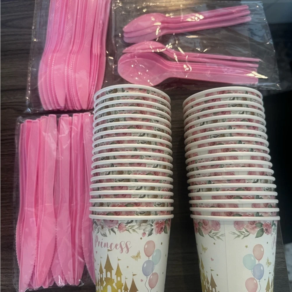 Girl’s princess themed birthday party supplies and decorations